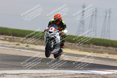 media/Aug-03-2025-TrackDaz (Sun) [[bf4a71acf9]]/B Group/1220pm (Wheelie Bump)/